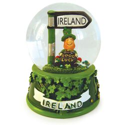 Souvenir Ireland Leprechaun Signpost Waterball