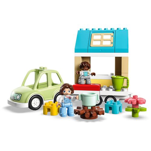 Lego Family House on Wheels
