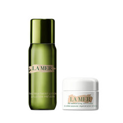 Gift With Purchase Online Exclusive Duo of Deluxe Samples  Including The Moisturising Soft Cream & The New Treatment Lotion